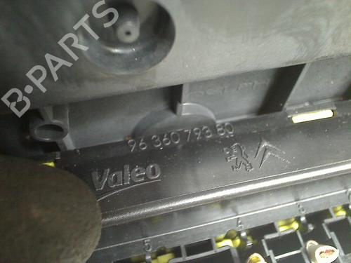 Fuse box CITROËN BERLINGO Box Body/MPV (B9) 1.6 HDi / BlueHDi 75 | BP33052181E1  - Image 8