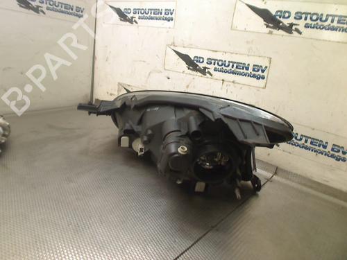 Right headlight TOYOTA AYGO (_B1_) 1.0 (KGB10_, KGB10R) | BP31263988C29