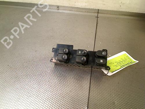 Used Left front window switch Left front window switch HYUNDAI i30 Estate (FD) 1.6 (126 hp) 33907392 33907392