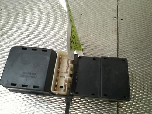 Left front window switch CHEVROLET CAPTIVA (C100, C140) 2.4 | BP36070734I27 - Image 3