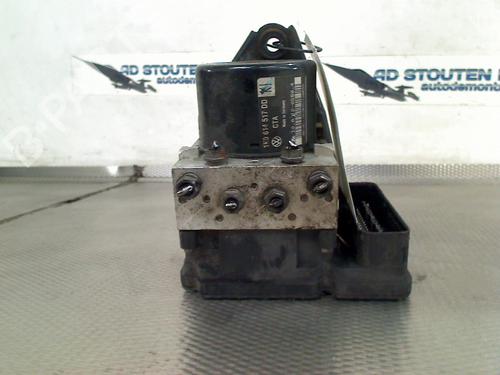 Used ABS pump VW CADDY III Box Body/MPV (2KA, 2KH, 2CA, 2CH) 1.6 TDI (75 hp) 31184754
