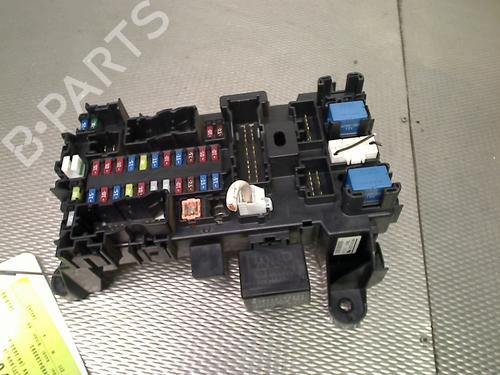 Used Fuse box SUZUKI GRAND VITARA II (JT, TE, TD) 1.6 All-wheel Drive (JB416) (106 hp) 31847237