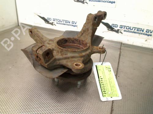 Used Left front steering knuckle HYUNDAI ix35 (LM, EL, ELH) 1.6 (135 hp) 30851050