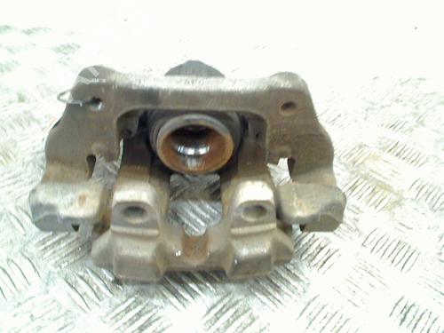 Used Right front brake caliper BMW 3 Gran Turismo (F34) 328 i xDrive (245 hp) 11774656