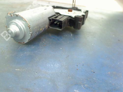 Sunroof engine VOLVO V60 II (225) T4 Polestar | BP37260152M60 - Image 3