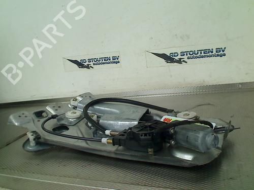 Elevador vidro trás direito PEUGEOT 307 CC (3B) 2.0 16V (136 hp) 30299713
