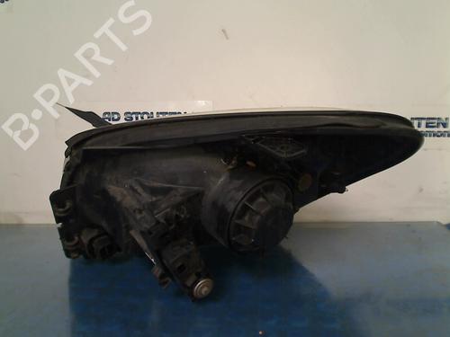 Right headlight KIA SPORTAGE II (JE_, KM_) 2.0 i 16V | BP14997797C29