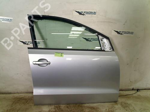 Used Right front door VW POLO V (6R1, 6C1) 1.2 TDI (75 hp) 28292652