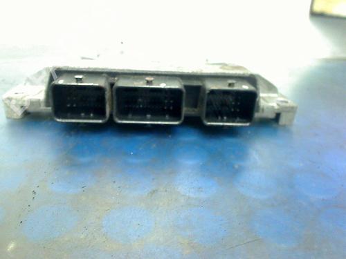 Engine control unit (ECU) RENAULT CLIO III Grandtour (KR0/1_) 1.2 16V (KR02, KR0J) | BP31039904M57