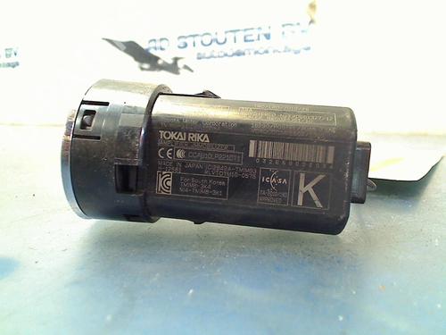 Switch TOYOTA AURIS Estate (_E18_) 1.8 Hybrid (ZWE186_, ZWE186R, ZWE186H) | BP11305741I30 