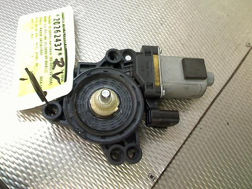 Right front window motor HYUNDAI i30 (GD) 1.6 CRDi | BP34715102E20  - Image 5