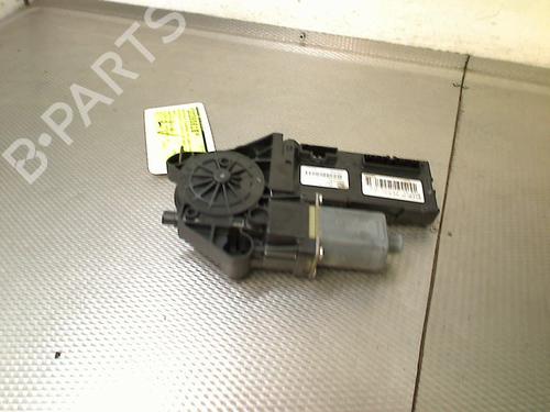 Used Left front window motor Left front window motor RENAULT MEGANE III Grandtour (KZ0/1) 1.4 TCe (KZ0F, KZ1V) (130 hp) 36326126 36326126