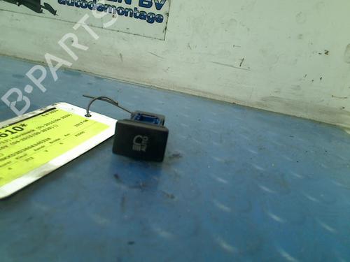 Used Switch TOYOTA YARIS (_P13_) 1.5 Hybrid (NHP130_) (101 hp) 13356306