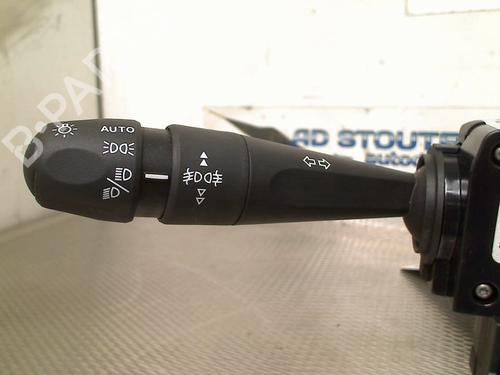 Steering column stalk CITROËN C4 III (BA_, BB_, BC_) 1.2 PureTech 130 (BAHNSA, BAHNSB) | BP28100718I23 
