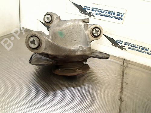 Used Right rear steering knuckle Right rear steering knuckle MERCEDES-BENZ GLA (H247) GLA 200 (247.787) (163 hp) 40092400 40092400