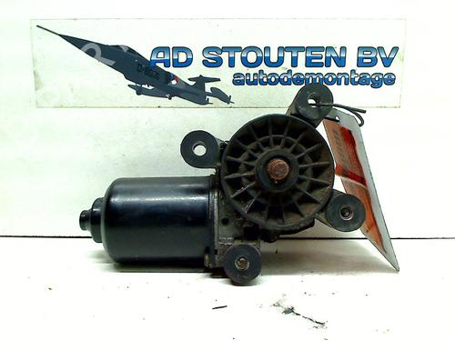 Front wiper motor TOYOTA HIACE IV Van (__H1_, __H2_) 2.5 D-4D (KLH12, KLH22) | BP11303946M29 