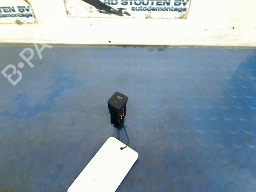 Used Switch HYUNDAI TUCSON (JM) 2.0 All-wheel Drive (141 hp) 21188846