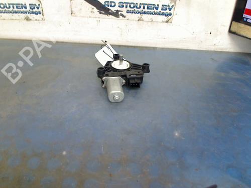 Rudehejsemotor bagstkærm højre MERCEDES-BENZ C-CLASS (W205) C 220 BlueTEC / d (205.002, 205.004) (170 hp) 22397275