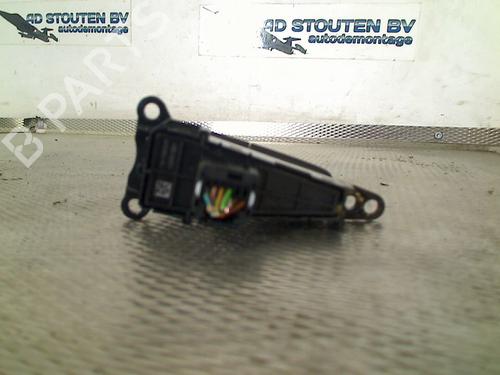 Switch FORD FOCUS III Turnier 1.0 EcoBoost | BP29158036I30 