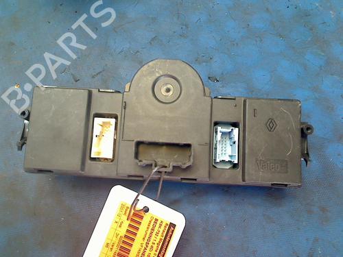 Climate control RENAULT MEGANE II Estate (KM0/1_) 1.5 dCi (KM16, KM1E) | BP11308625I5 