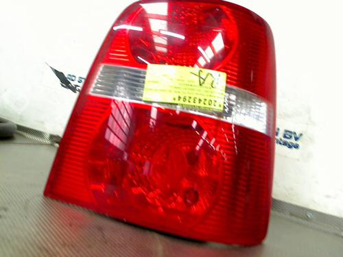 Højre baglygte VW TOURAN (1T1, 1T2) 1.6 FSI | BP29811967C35 