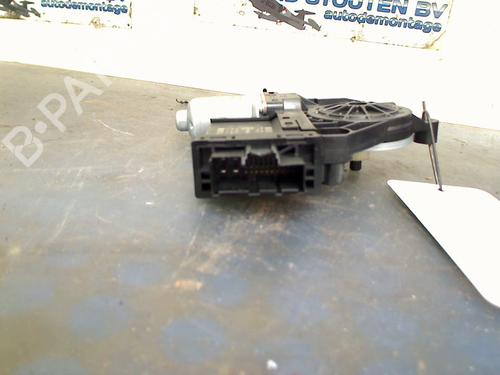 Left rear window motor VOLVO XC60 II (246) T5 | BP37201301E23 - Image 2