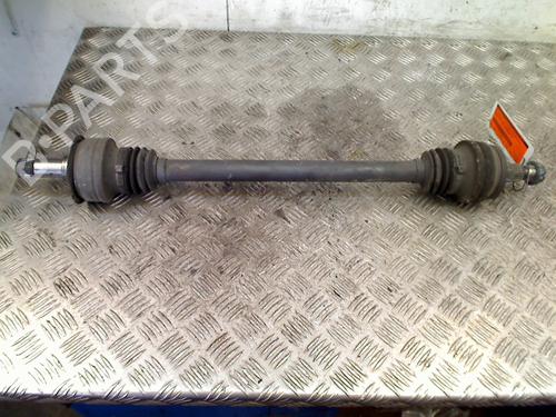 Used Left rear driveshaft MERCEDES-BENZ C-CLASS (W204) C 180 CGI (204.049) (156 hp) 11310772