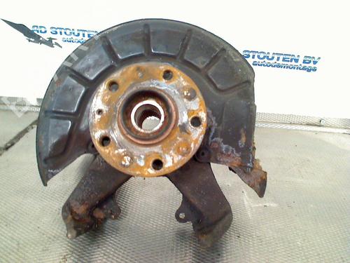 Venstre Styrespindel lagerhus VW CADDY III Box Body/MPV (2KA, 2KH, 2CA, 2CH) 1.6 TDI (75 hp) 31132385