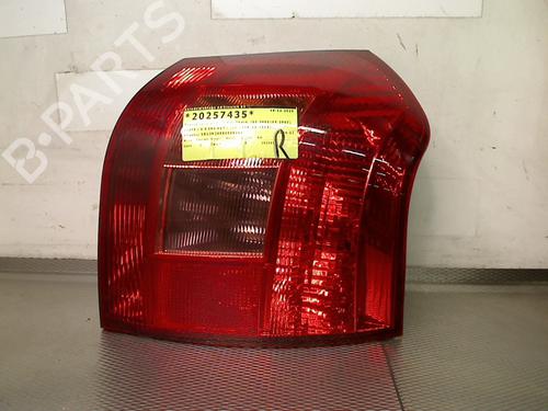 Højre baglygte TOYOTA COROLLA (_E12_) 1.4 VVT-i (ZZE120_, ZZE120R) (97 hp) 31851349
