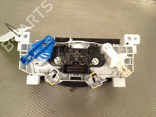 Climate control DACIA SANDERO II TCe 90 (B8M1, B8MA, B8AC) | BP31256783I5 