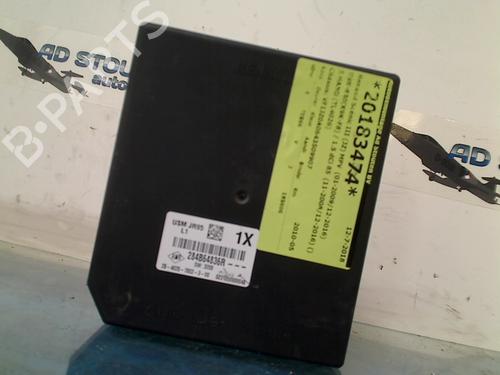 Used Fuse box RENAULT SCÉNIC III (JZ0/1_) 1.5 dCi (86 hp) 13560600