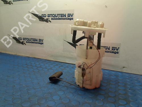 Used Fuel pump RENAULT TRAFIC II Van (FL) 2.0 dCi 115 (FL01, FL0U) (114 hp) 11304541