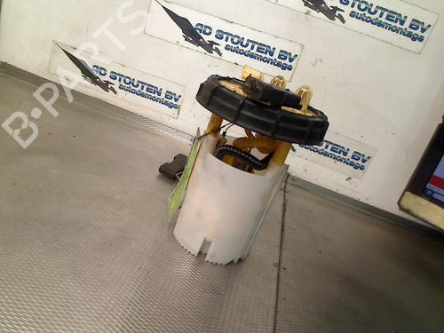 Used Fuel pump RENAULT MEGANE IV Grandtour (K9A/M/N_) 1.5 dCi 110 (110 hp) 30001804