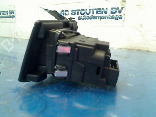Switch BMW 3 (E90) 320 i | BP11263875I30 