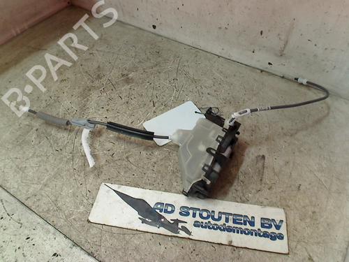Used Front right lock OPEL CORSA F (P2JO) 1.2 (68) (101 hp) 11261990
