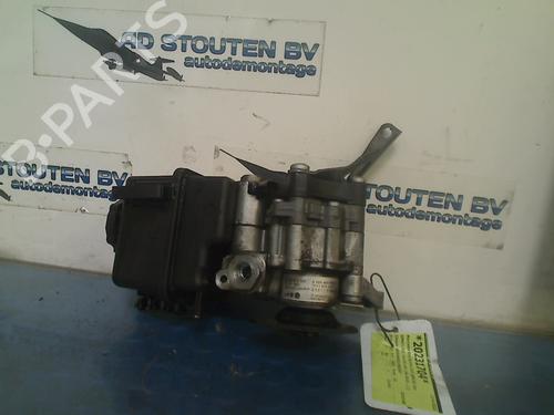 Used Steering pump MERCEDES-BENZ SPRINTER 3,5-t Van (B906) 314 CDI (906.631, 906.633, 906.635, 906.637) (143 hp) 13875251
