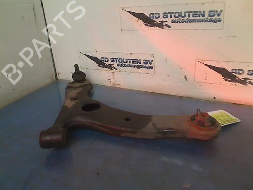 Used Right front suspension arm TOYOTA CELICA Coupe (_T23_) 1.8 16V VT-i (ZZT230_, ZZT230) (143 hp) 12591360