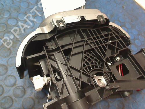 Gear lever TOYOTA YARIS (_P13_) 1.5 Hybrid (NHP130_, NHP130) | BP11262565M90 