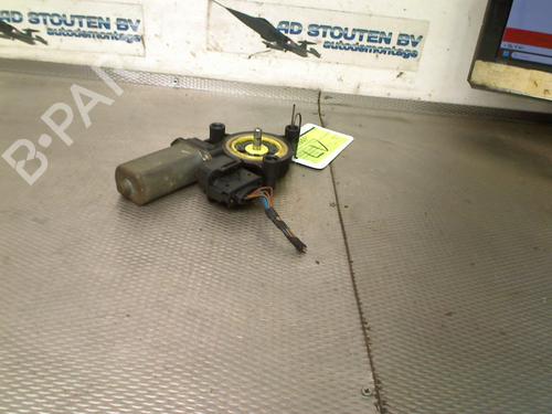 Fensterhebermotor vorne links für BMW 2 Gran Tourer (F46) 218 d (150 hp) 29996520