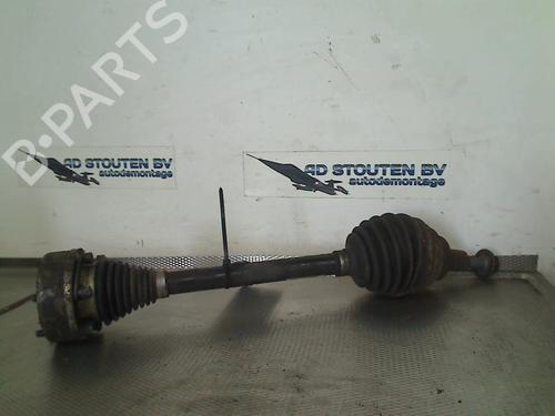 Drivaksel fortil venstre SEAT LEON ST (5F8) 1.6 TDI (110 hp) 28210832