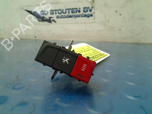 Used Switch PEUGEOT 508 I (8D_) 2.0 BlueHDi 150 (150 hp) 13217382