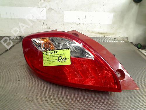 Achterlicht rechts MAZDA 2 (DE_, DH_) 1.5 MZR (DE5FS) (102 hp) 32359169