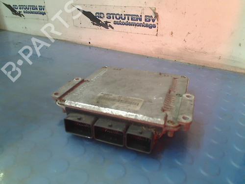 Used Engine control unit (ECU) RENAULT MASTER II Van (FD) 2.2 dCI 90 (90 hp) 11364153