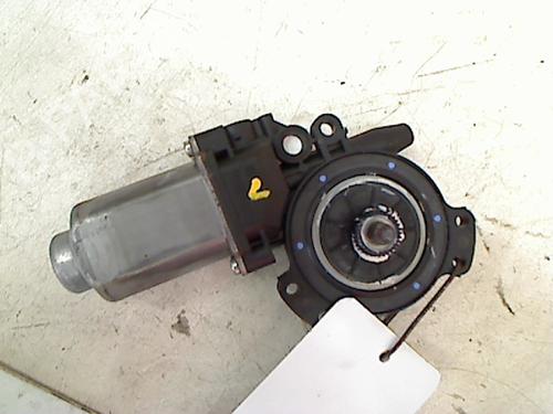 Right front window motor HYUNDAI SANTA FÉ II (CM) 2.7 V6 GLS 4x4 | BP11316333E20 