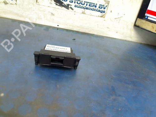 Used Comfort control module VW POLO V (6R1, 6C1) 1.2 TDI (75 hp) 33017943