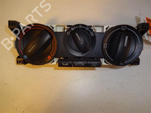 Commande Chauffage AUDI A2 (8Z0) 1.4 TDI (75 hp) 11298932
