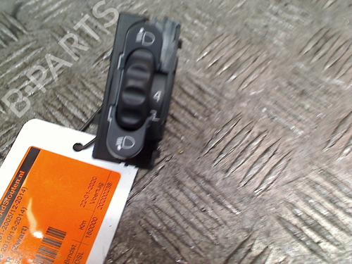 Used Switch RENAULT CLIO III (BR0/1, CR0/1) 1.5 dCi (88 hp) 11311634