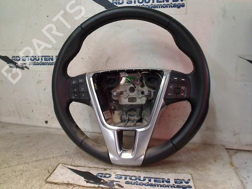 Used Steering wheel VOLVO V40 Hatchback (525) D2 (120 hp) 11321218