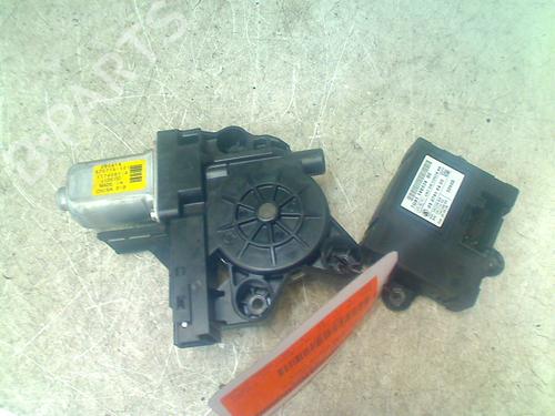 Used Left rear window motor VOLVO V50 (545) 2.0 D (136 hp) 11312606
