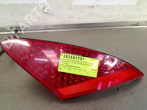 Højre baglygte PEUGEOT 307 CC (3B) 2.0 16V (136 hp) 31021465